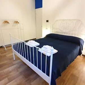 Affittacamere I Covi Del Viaggiatore - Politecnico, Bari